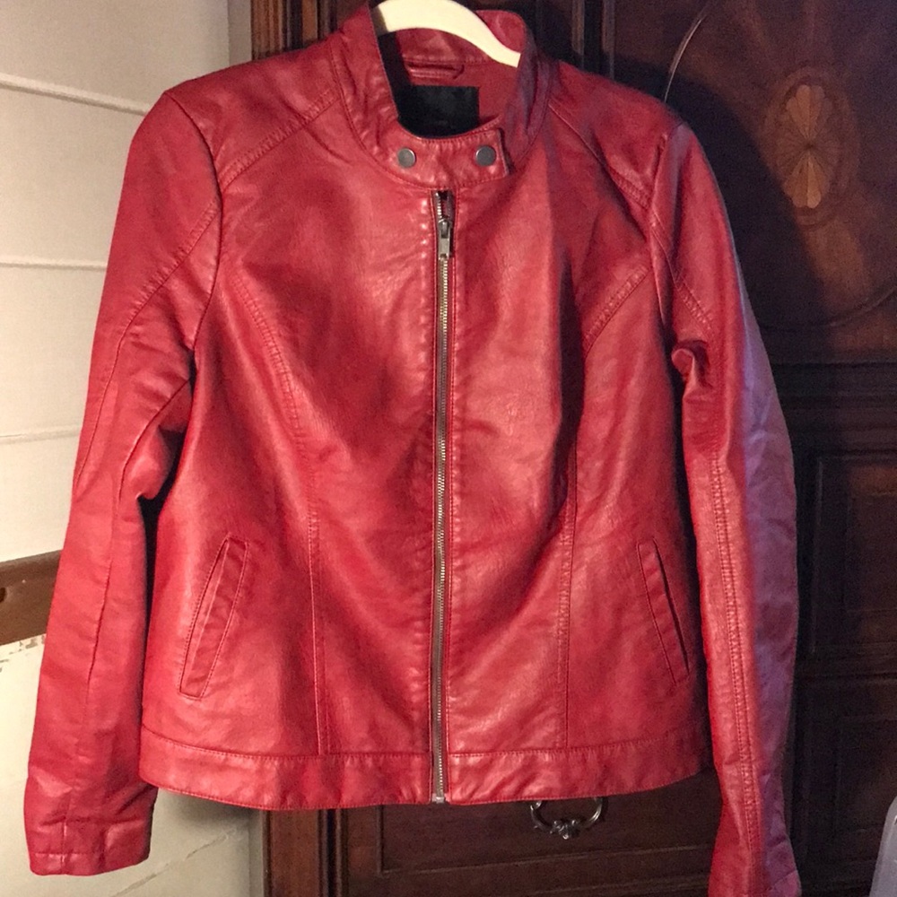 Skinny Girl Red Moto Jacket.  Faux leather. Size L NWOT